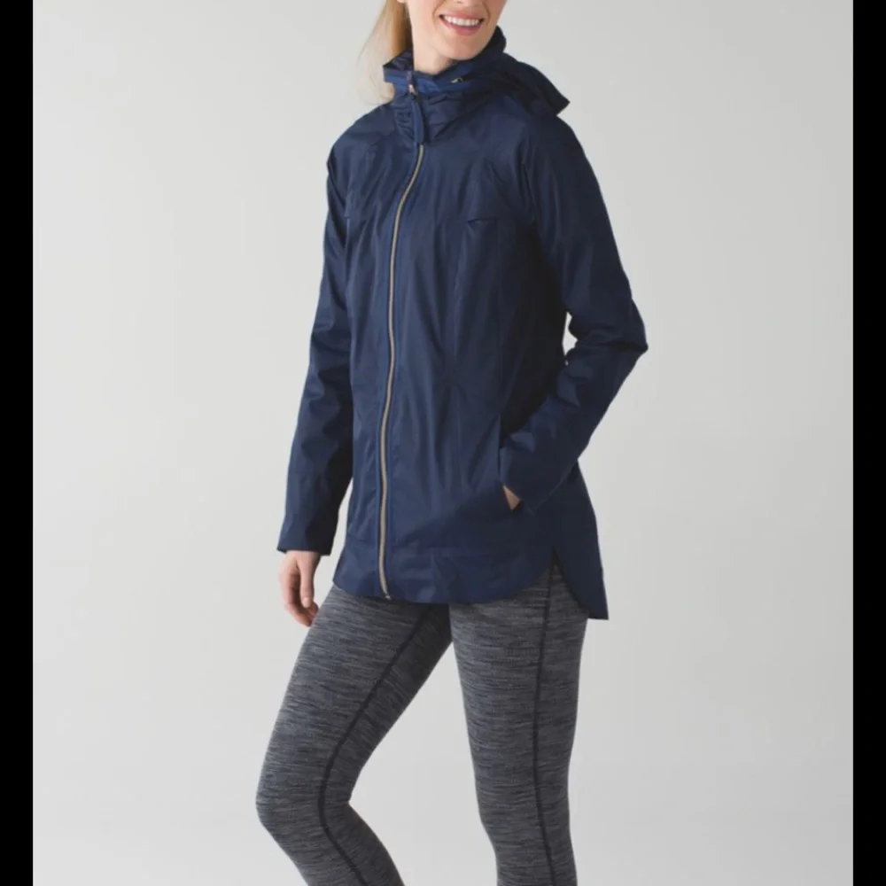 Lululemon Fo Drizzle Jacket - Picture 7 of 10